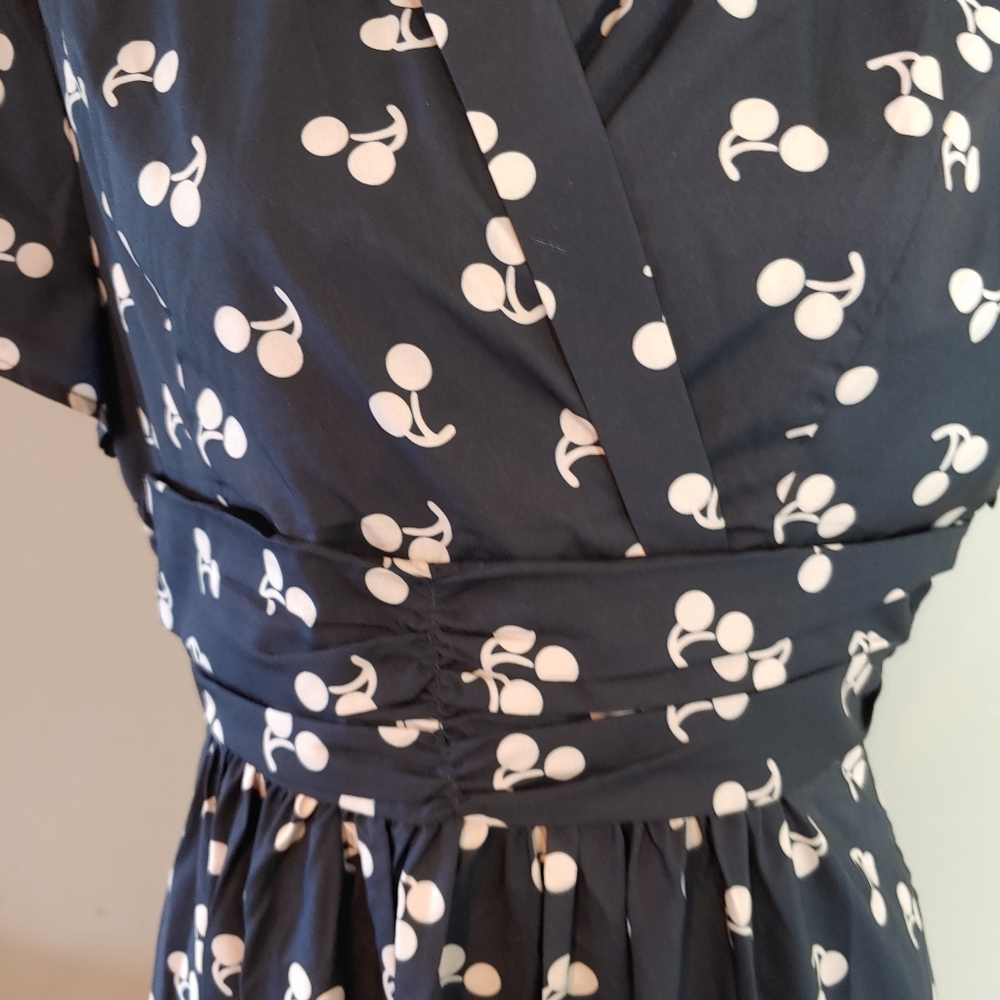 Vienna Summer navy dress w/cherries women's size L - Picture 4 of 11